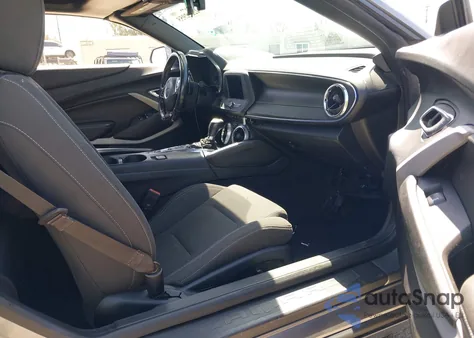 2020 Chevrolet Camaro Rwd 1Lt z USA, uszkodzony, nr VIN 1G1FB3DX4L0100371